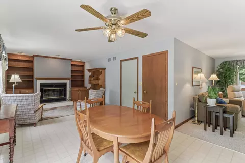 35932 N Watson Ave, Ingleside, IL 60041 photo 11