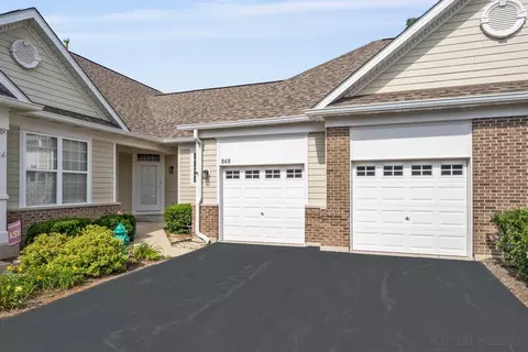 848 Skyline Dr, Batavia, IL 60510