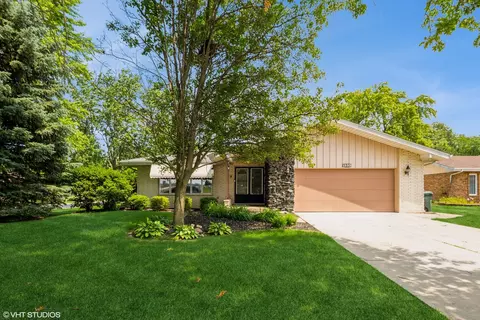 1233 Timber Pl, New Lenox, IL 60451