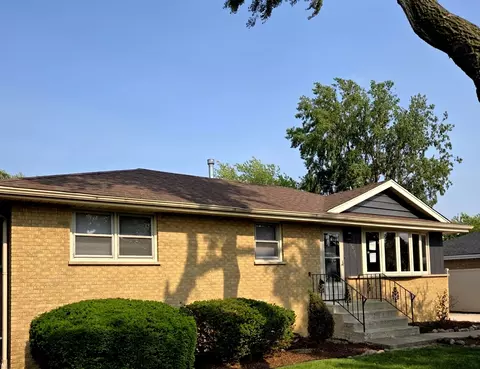 Exterior - 7447 Beloit Ave, Bridgeview, IL 60455 photo 2 of 6