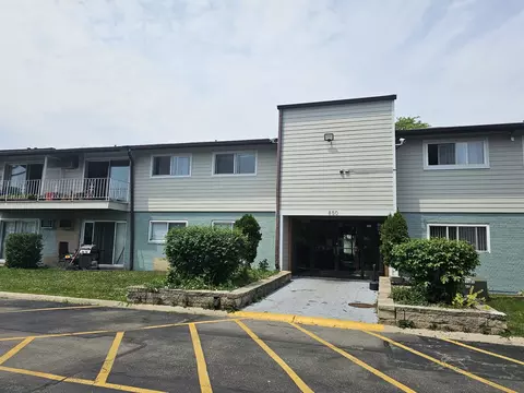 850 E Old Willow Rd #207, Prospect Heights, IL 60070