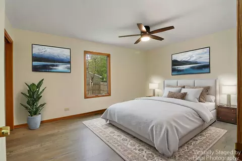 Bedroom - 404 Rand Rd, Lakemoor, IL 60050 photo 2 of 6