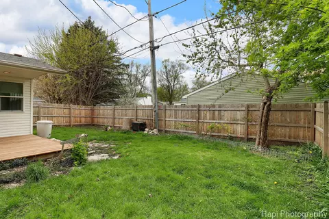 Exterior - 404 Rand Rd, Lakemoor, IL 60050 photo 5 of 5