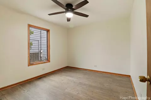 Bedroom - 404 Rand Rd, Lakemoor, IL 60050 photo 4 of 6