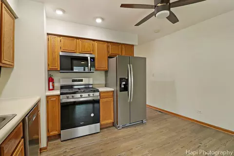 Kitchen - 404 Rand Rd, Lakemoor, IL 60050 photo 2 of 2