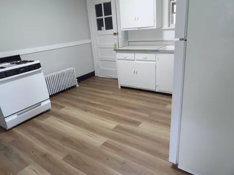 2424 Birch Ave, Whiting, IN 46394 photo 9
