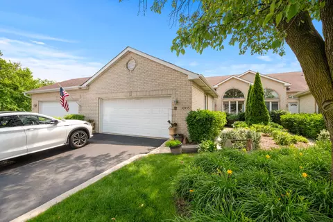 10935 Conifer Ct, Orland Park, IL 60467