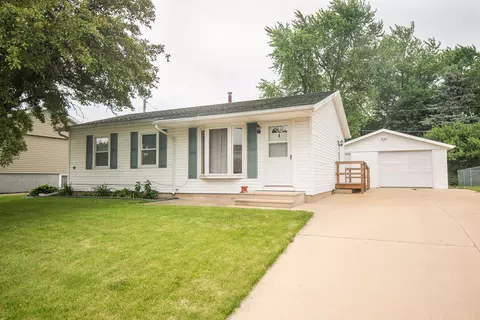 1602 N Jefferson Ave, Dixon, IL 61021