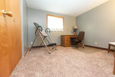 Bedroom - 1104 Beech Dr, Dixon, IL 61021 photo 5 of 5