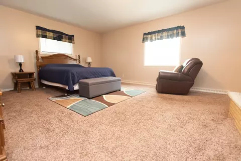 Bedroom - 1104 Beech Dr, Dixon, IL 61021 photo 1 of 5