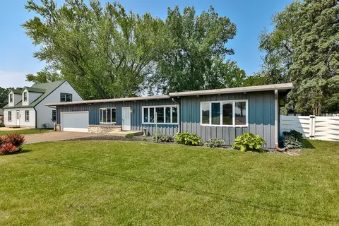 408 N Elida St, Winnebago, IL 61088