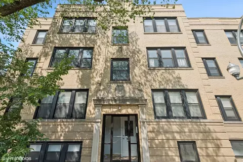 3414 N Racine Ave #2, Chicago, IL 60657