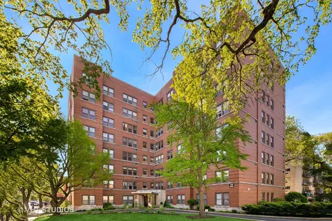 1585 Ridge Ave #110, Evanston, IL 60201