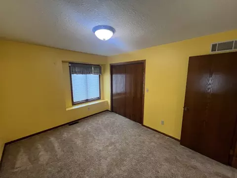 310 Massasoit St, Minooka, IL 60447 photo 11