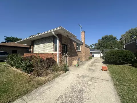 930 E 161 Pl, South Holland, IL 60473