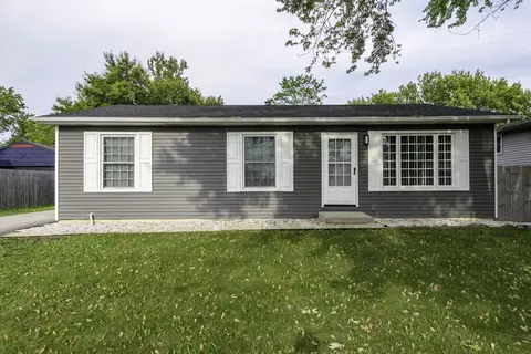 907 Lorelei Dr, Zion, IL 60099