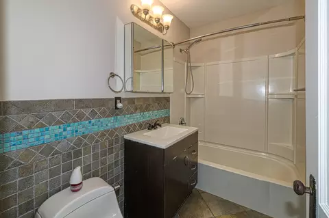 Bath - 165 S Commonwealth Ave, Elgin, IL 60123 photo 1 of 1