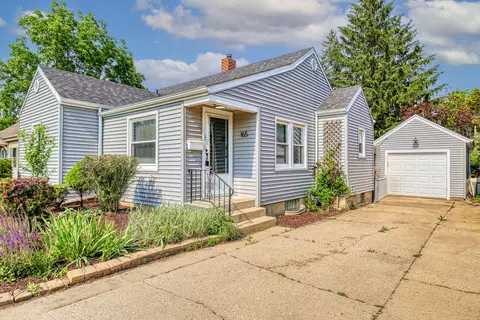 Exterior - 165 S Commonwealth Ave, Elgin, IL 60123 photo 2 of 2