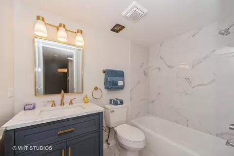 Bath - 127 N Wolf Rd #52A, Wheeling, IL 60090 photo 1 of 1