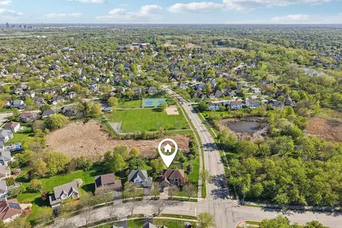 View/Area - 1337 E Thacker St, Schaumburg, IL 60173 photo 2 of 9