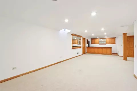 Living - 1337 E Thacker St, Schaumburg, IL 60173 photo 11 of 12