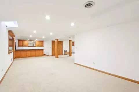 Living - 1337 E Thacker St, Schaumburg, IL 60173 photo 12 of 12