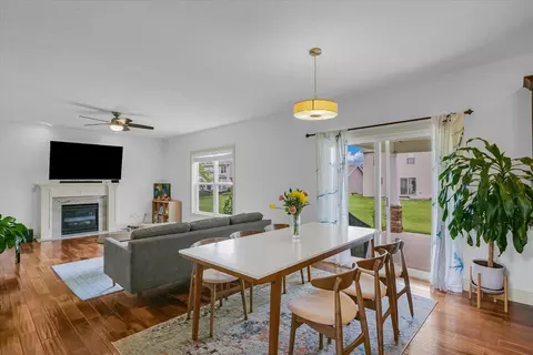 Dining - 2107 Max Run Dr, Champaign, IL 61822 photo 2 of 2
