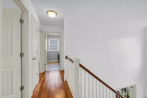 Entry Way - 2107 Max Run Dr, Champaign, IL 61822 photo 5 of 7