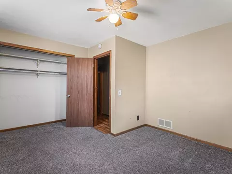 329 E 8th St, Pecatonica, IL 61063 photo 19