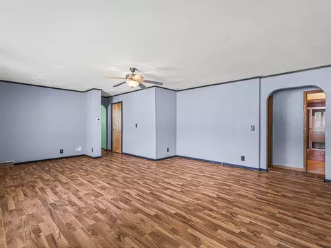 329 E 8th St, Pecatonica, IL 61063 photo 8
