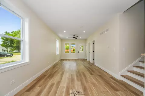 Living - 223 E 20th Ct, Lockport, IL 60441 photo 2 of 2