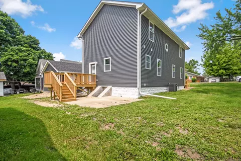 Exterior - 223 E 20th Ct, Lockport, IL 60441 photo 4 of 4