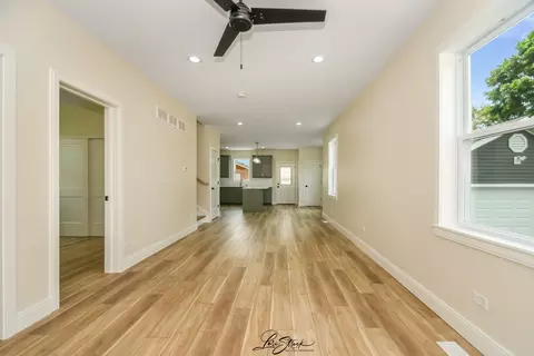 Living - 223 E 20th Ct, Lockport, IL 60441 photo 1 of 2
