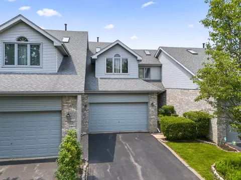 7008 Plymouth Ct #7008, Tinley Park, IL 60477