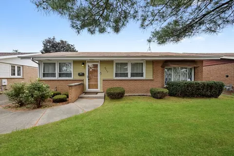 5530 Parkview Ct, Crestwood, IL 60418