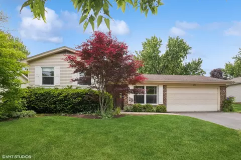 525 Andrew Ln, Lake Zurich, IL 60047