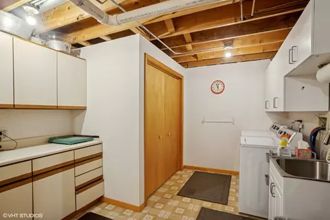 Other - 1709 Pebble Beach Ct, Hoffman Estates, IL 60169 photo 8 of 9