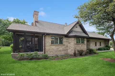 1709 Pebble Beach Ct, Hoffman Estates, IL 60169