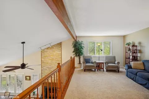 Other - 1709 Pebble Beach Ct, Hoffman Estates, IL 60169 photo 4 of 9