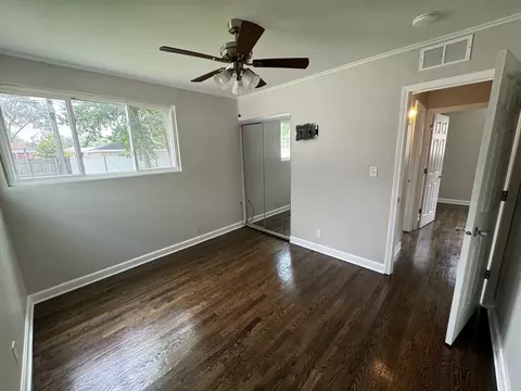 8117 S Keating Ave, Chicago, IL 60652 photo 9