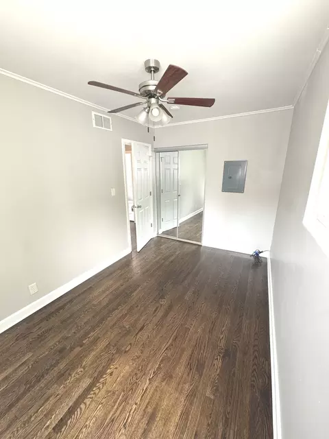 8117 S Keating Ave, Chicago, IL 60652 photo 10