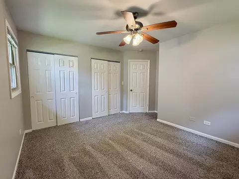 Bedroom - 14334 Ridgeway Ave, Midlothian, IL 60445 photo 4 of 7