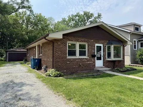 Exterior - 14334 Ridgeway Ave, Midlothian, IL 60445 photo 2 of 5