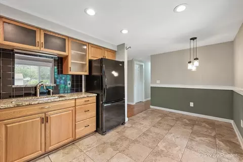 5502 Thelen Ave, Mchenry, IL 60050 photo 10