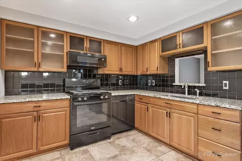 5502 Thelen Ave, Mchenry, IL 60050 photo 8