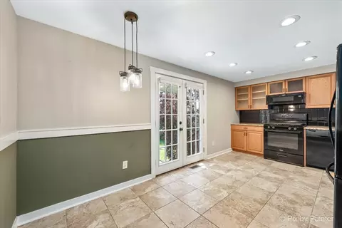 5502 Thelen Ave, Mchenry, IL 60050 photo 6