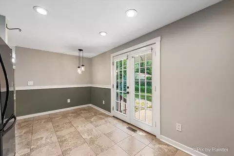 5502 Thelen Ave, Mchenry, IL 60050 photo 9