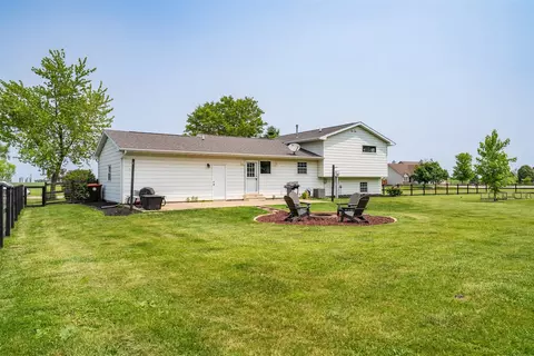 107 W 10th St, Gridley, IL 61744 photo 34