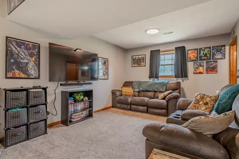 107 W 10th St, Gridley, IL 61744 photo 26