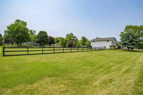 107 W 10th St, Gridley, IL 61744 photo 30